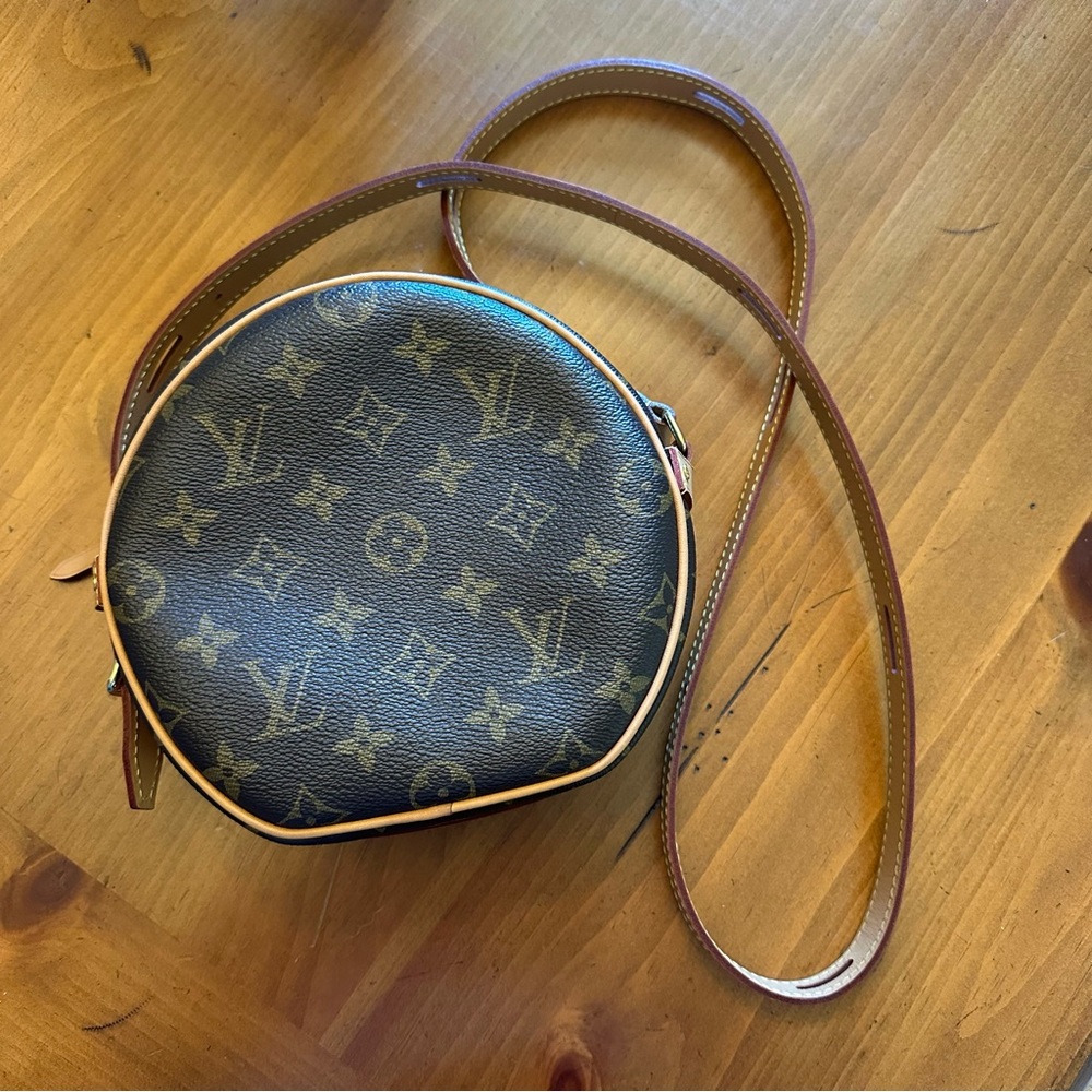 Louis Vuitton Boite Chapeau Souple MM
